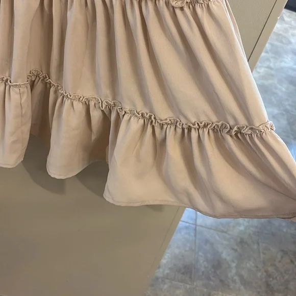 Cream Ruffle Sleeve Dress - Picture 3 of 5